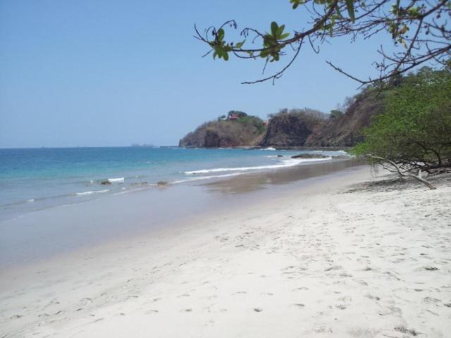 Cabinas Flamingo Playa Flamingo Bagian luar foto