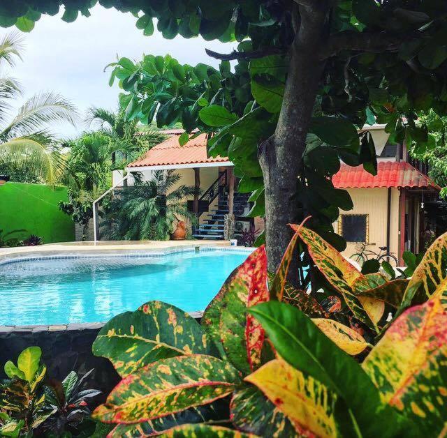 Cabinas Flamingo Playa Flamingo Bagian luar foto